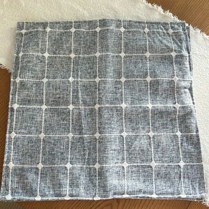 THRO Pillow Cases (2) 20x20